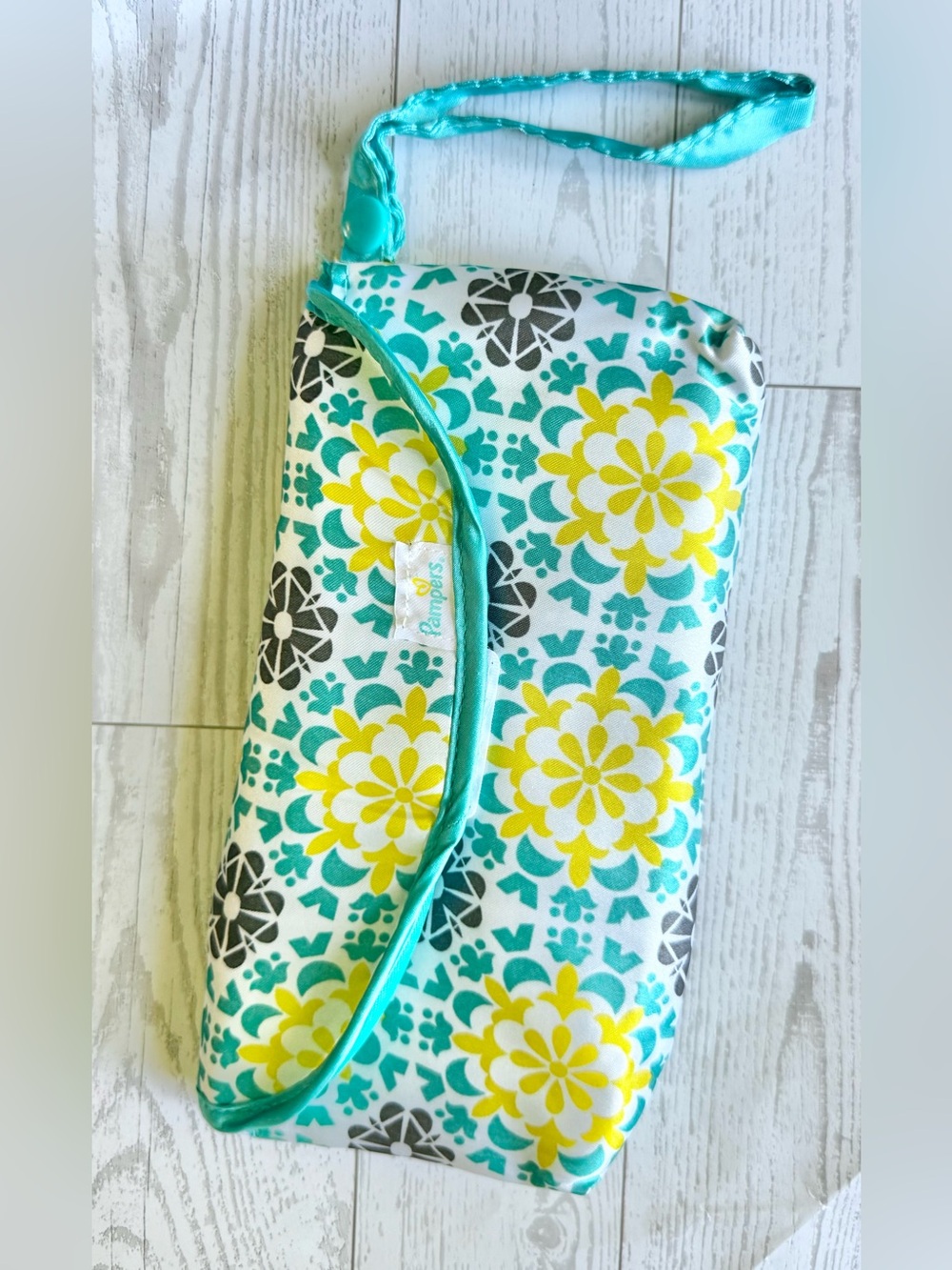 Pampers Floral Teal & Yellow Wipes and/or Diaper Clutch, New Without Tags